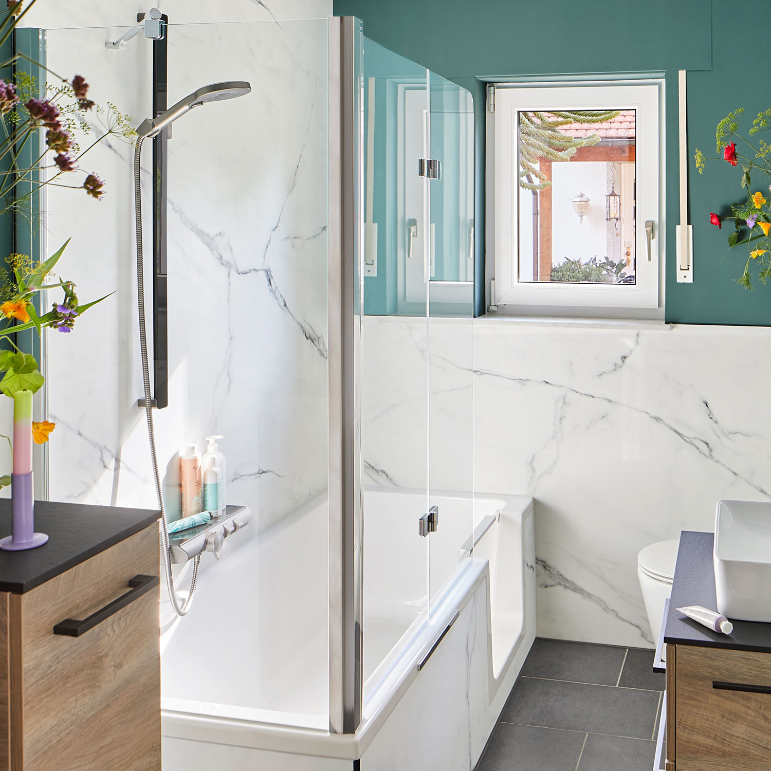 Badewannenaufsatz Glas - Duschabtrennung für Wanne Badewannenaufsatz aus Glas als Duschabtrennung für Badewanne